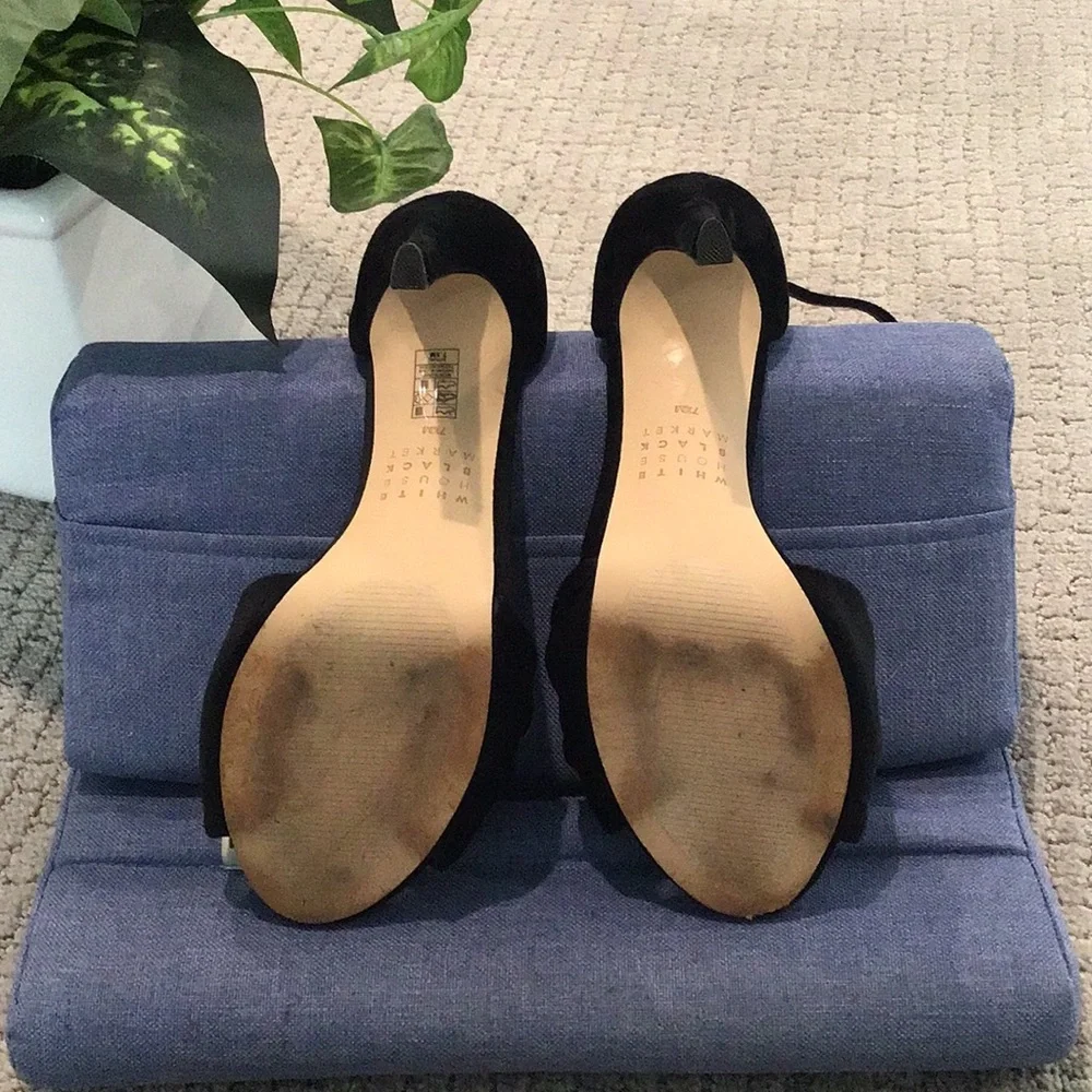 WHBM Black Velvet Open Toe 4” Heels White House Black Market Size 7.5 - Picture 5 of 6